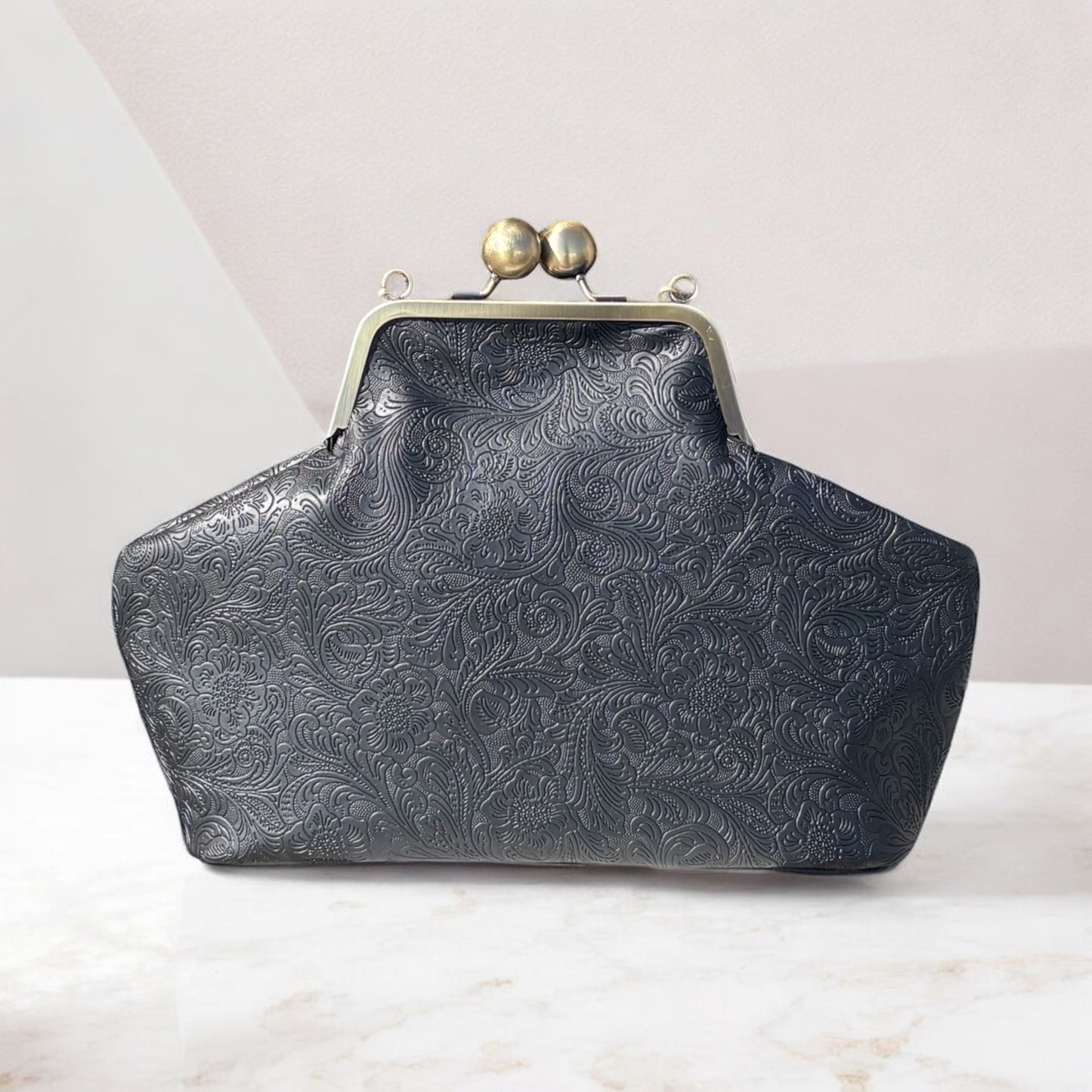 Vintage - Style KISS Lovk Clutch Embossed Vinyl Edition