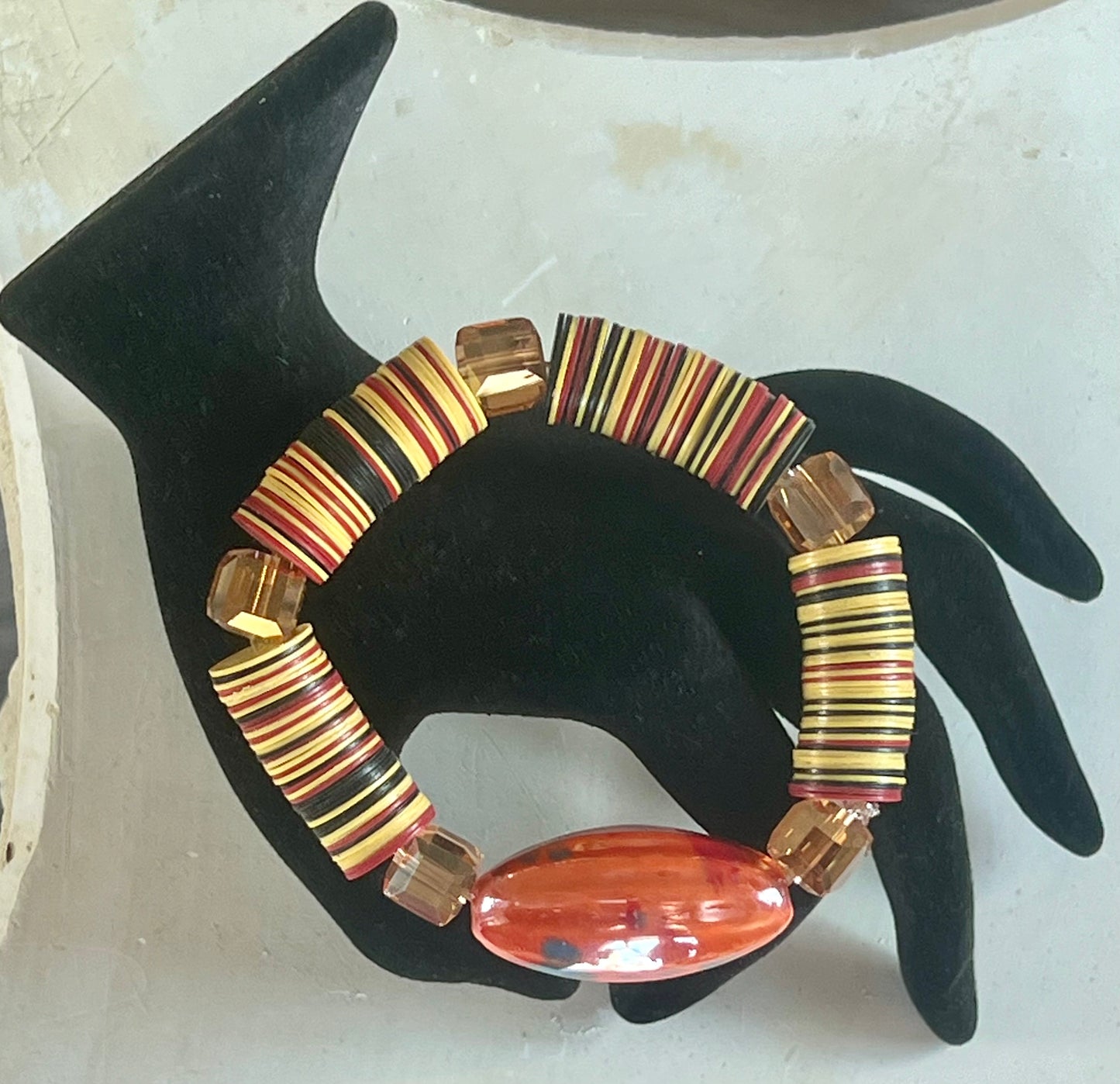 Sugar Beads Cream Beads w/ large Orange Onyx