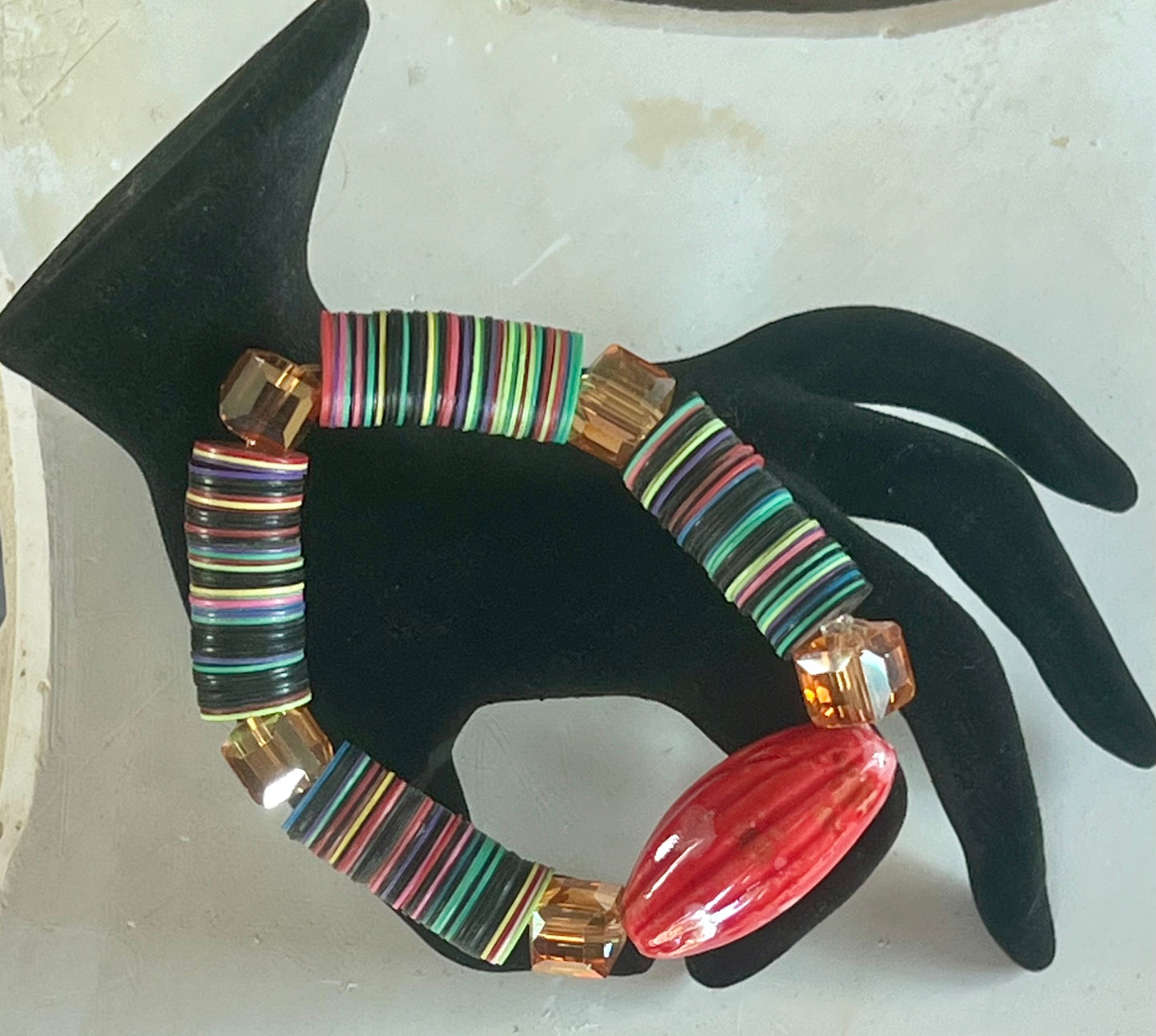 Sugar Beads Cream Beads w/ large Red Onyx