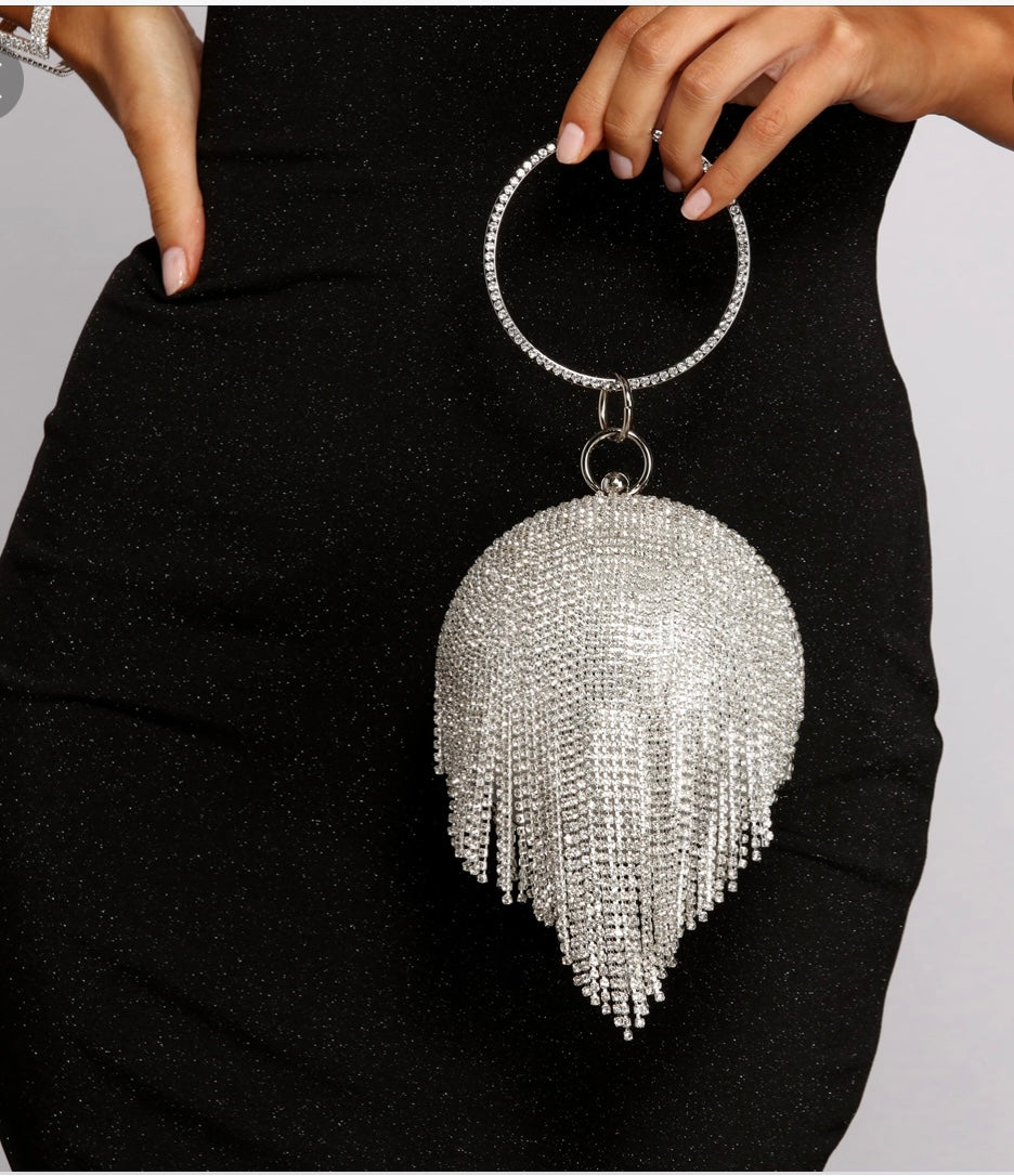 Dazzling Full Rhinestone Tassles Ring Clutch (Silver)