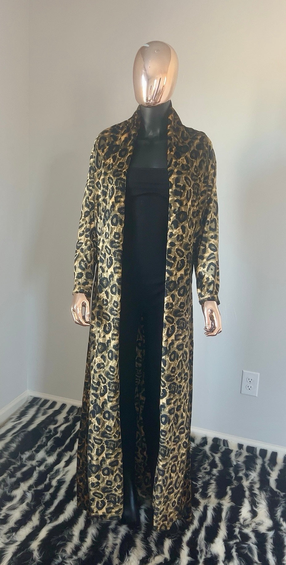 Exotic Cheetah Versatile Robe